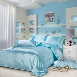 Bedding Sets 4PCS Luxurious Silk Blue Black White Imitation Set Bed Linen Bedclothes Bedspread Sheet Duvet