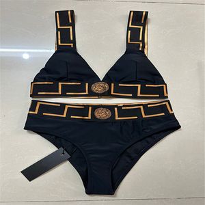 Summer Beach Sunshine Womens badkläder Baddräktdesigner High-End lyx Bikini F Letter Sexig enstycke Baddräkt Tvådelar Bikinis Ve11