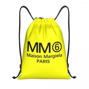 Bolsas de armazenamento MM6 MM6 Margielas Letters Imprima Saco de cordão para treinamento de ioga Macks Menino Momen Sports Sackpack
