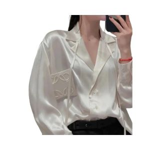 女性用のサテン刺繍シャツコート長袖ファッションカーディガン薄い通気性ブラウストップデザイナークラシックコート女性アウトドアストリートシャツ