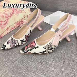 Luxury Womens High Heel Sandal Casual Lace Fashion 95mm 65mm 13mm Hight Quality Embroidered Muller Flat Shoes real Leather sole Designer Silk with box XY298