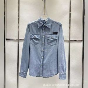 Herrenjacken Frühjahrszeitalter Reduzierende Mädchenstil Präsentieren kleiner Polo -Hals -Denim -Hemd