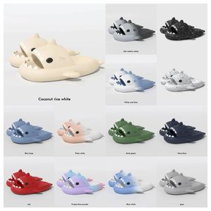 Ny toppdesigner kvinna sandal sommarhaj tofflor män par inomhus utomhushaj glider tjocka soliga skor sandaler svart vit gradient flip flops