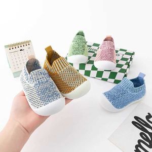 First Walkers Spring Summer Baby First Walker Mesh Knitted Infant Toddler Shoes Non-Skid Bottom Kids 0-3T Girls Boys Slip-On Casual Sneakers Q240525