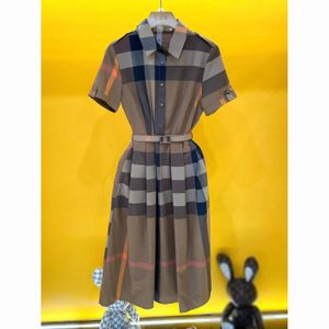 デザイナーファッション女性スリムハイエンドライトラグジュアリーヴィンテージシャツ高品質のドレス半袖ポロカラーボタンサマーデイリーホームバンケットドレス