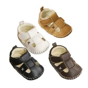 İlk yürüyüşçüler bebek kız bebek erkek sandalet premium yaz açık hava plaj ayakkabıları anti -slip yenidoğan prewalker ilk yürüyüş ayakkabıları q240525