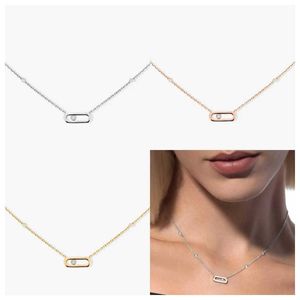 Pendant Necklaces Classic Moving Diamond Necklaces S925 Sterling Silver Fashion Trend Jewelry Holiday Party Gift Q240525