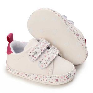 First Walkers Fashion Baby Shoes Children White Sports Shoes For Girls Soft Flats Baby Toddler First Walkers Kids Sneakers Casual Infant Shoes Q240525