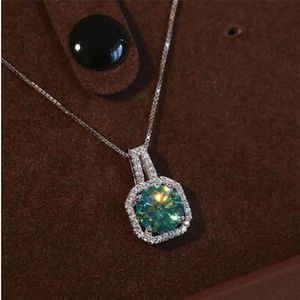 Trendy 4ct Green Moissanite Promise Pendant 925 Sterling Silver Wedding Pendants Necklace For Women Men Party Choker Jewelry Nbalg