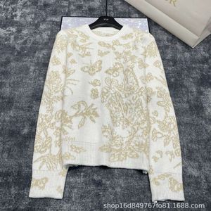 Women's Sweaters Niche Design Ruyi Embroidered Butterfly Pattern Sweater Fashionable Temperament, White Wealth Beauty Must Enter