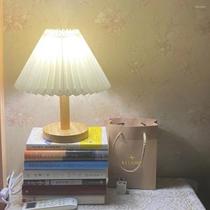 Table Lamps Pleated Lamp Ins DIY Ceramic For Living Room Home Deco Cute Led Bulb Beside Bedroom