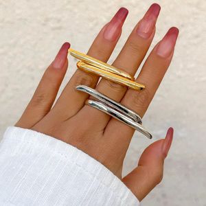 18k Gold Sliver Starry Ring Love Rings Nail Ring Designer för Womens Titanium Steel Rose Plated With Full Diamond For Man Rings Bröllopsengagemang Gällor Cool