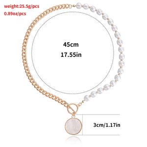 niche design A high end splicing chain resembling Fritillaria pendant for women with a and cool style OT buckle pearl necklace pnt nd perl necklce