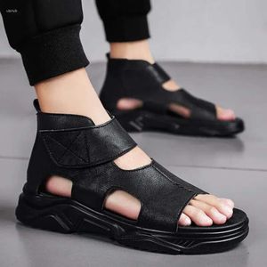 Yaz moda sandalet yüksek deri erkek en iyi platform gösteren erkek terlik ayak bileği plaj ayakkabıları açık s fa7