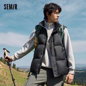 Men's Down Parkas Half sleeved mens tank top 2023 winter new waterproof spray proof thermal insulation storage and warmth jacket fashionable loose top Q240525