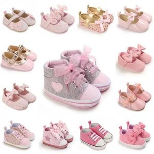 First Walkers Classic Pink Baby Girls Sapatos Infantil Bow Sports Sapatos Crianças Sofes Anti-Slip First Walkers Baby Sneakers Q240525