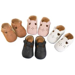 First Walkers 2024 Baby Mary Jane Moccasins - Äkta läder Soft Sole Baby Girl Shoes för nyfödda spädbarn och småbarn Q240525