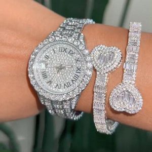 2024 New Iced Out Bling Opened Heart Cirm Bracelet Bracelet прямоугольник AAA CZ Heart