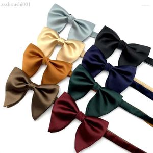 Bow Ties Designers Brand Fashion Silk Tie för män Kvinnor Party Bröllopsfjäril Casual Double Layer Bowtie Men's Gift med Box 44Be