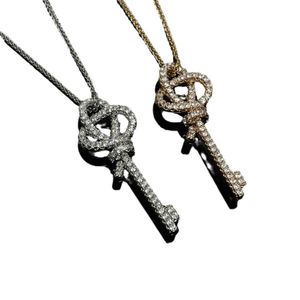 Designer helt ny linje förvirrad nyckelhalsband armband örhänge ring kvinnors hög slutstil full diamantuppsättning h3x3