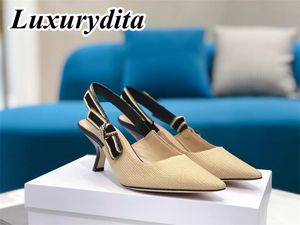 Luxo feminino salto alto sandália renda casual moda 95mm 65mm 13mm de 13 mm de qualidade bordada sapatos chapados de couro de couro real sola de couro real com caixa com caixa xy434