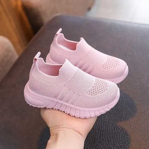 First Walkers Children Running Sneakers Boys Girls Casual Mesh Breathable Anti-Slip Walking Patchwork Tenis Toddler Soft Soled Girls Shoes Q240525