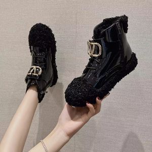 2024 Winter Plush Women's Boots Fashion Lace-Up Flat Comfortable Casual Outdoor Thick Warm Cotton Shoes