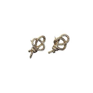 مصمم الإصدار العالي العلامة التجارية Key Knot أقراط 925 Sterling Silver End شعور مع Diamond Full 9yux