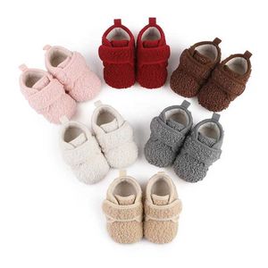 First Walkers Winter Warm Baby Shoes Boys Girl Soft Anti-slip Walking Shoes Toddler Plush Floor Sock Shoes Indoor Home Kids Slippers Q240525