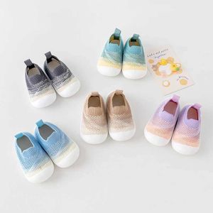 First Walkers Spring/Summer Babys First Walking Breathable Mesh Anti slip Preschool Shoes for Girls and Boys 0-3T Sliding on Lightweight Casual Sports Shoes d240525