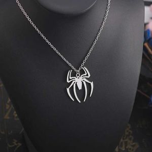 Pendant Necklaces Kpop Fashion Spider Halloween Pendants Round Cross Chain Mens Necklaces Silver Color Neck Chain Gothic Couple Streetwear Gifts Q240525