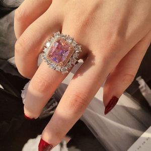 Luxury Flower Pink Diamond Finger Ring 925 Sterling Silver Party Wedding Band Rings for Women Bridal Promise Finger Jewelry Pevnk