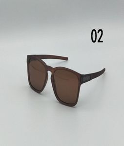 偏光レンズサイクリングサングラス優れた高品質のファッションスポーツスペクタクル9353女性女性SHIPT6979351