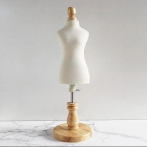 Mannequin für Frauen und Kinder, 3 Stile, flexibel zum Nähkörper, Schmuckaufbewahrung, Armband -Display, Holzscheibenbasisstift, C693