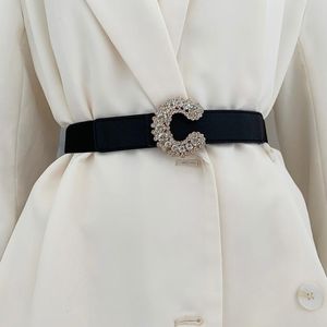 Cintos moda retro mulheres elástica cinturão metal love buckle cintura strap decoração de designer de luxo com saia espartilho casaco 210s