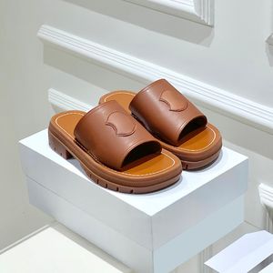 Sandals letter logo leather wear thick bottom comfortable light flip-flops swimming pool flat slide outdoor travel casual shoes summer beach sandals classic brown.