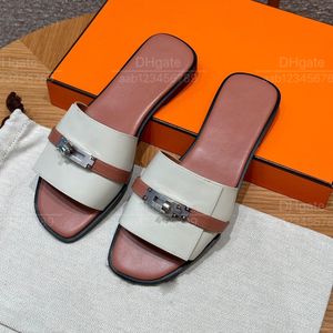 Top Quality Luxury Shoes Classic Designer Shoes Women's Matching Color Slippers All Handmade Leather Spring With Summer Casual Women's Shoes Original Box Packaging.