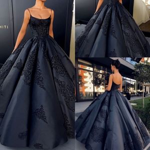 Backless Evening Dresses Ball Gown Plus Size Lace Appliques Prom Gowns 2020 Spaghetti Straps Sweep Train Special Occasion Dress 2767