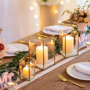 Mum tutucular 18pcs altın dikdörtgen çiçek merkez parçası masa ev dekorasyonları uzun zemin kare sütun fener düğün