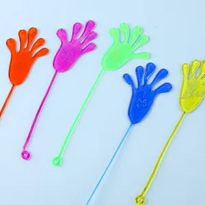 Favor de festa apresenta brinquedos temáticos esportivos para crianças clássicas de mãos pegajos