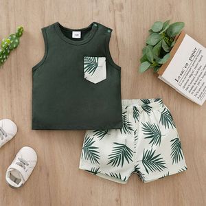 Nyfödda kläder Casual Vacation Style Palm Leaf Soft Boy and Girl Summer 0-18 Short Sleeved Baby T-Shirt+Shorts Two-Piece Set L2405