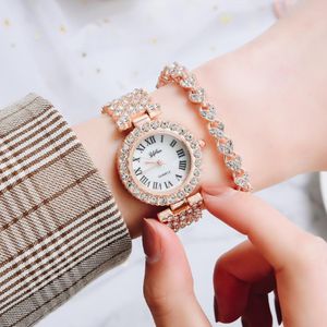 Armbandsur Ladies Quartz Titta på Rhinestone Armband Combination Set Temperament Elegant Rose Gold Relojeswristwatches 302b