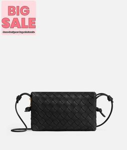 Luxury Womens Bag East/West Loop Camera Bag Botegaveneta Mini East-West Intreciato Leather Bag With Slender Profile Black