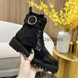 Valentine V-Buckle Fashion Valentines سميكة VT V الشتاء الفاخر الكعب الدافئ تصميم الثلج أحذية جلدية