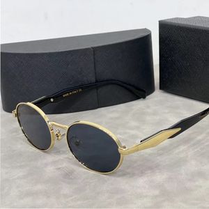 Atrito in lega Ovali Ovali Ovali da sole Luxury Fashion Frames Brand Men Donne Designer Shades