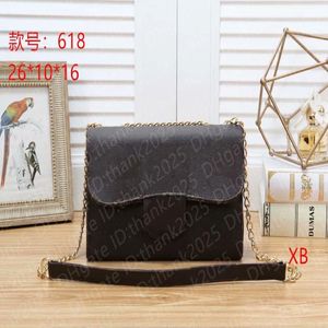 2020 Hot Sale Women Handväskor Crossbody Messenger Shoulder Bags Chain Bag Good Quality Pu Leather Purses Ladies Handbag 637 276J