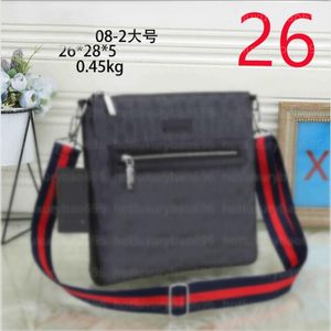 2024 Luxurys designers high quality Mens Shoulder Bags Man Briefcases fashion Handbag Bolsas Messenger Bag Crossbody Bag purse