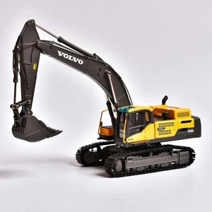 Diecast Model Cars Die cast 1/50 scale EC220DL EC480DL excavator engineering vehicle alloy model simulation excavator model collection toy gift display S2452722