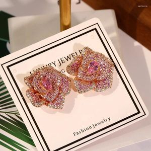 Dangle Ohrringe Evacandis Blume Stud Pink Kubikzironie für Frauen Rose Design Premium Schmuck plattiert 18 Karat Goldene Ringe Landebahn
