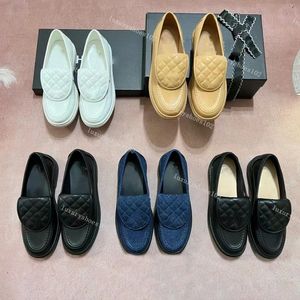 Designerschuhe Moccasins Flat Shoes Lambleder-Laibers Kleiderschuh Frauen Schuhe Lederschuhe Luxusplattform Sneaker Größe 35-40